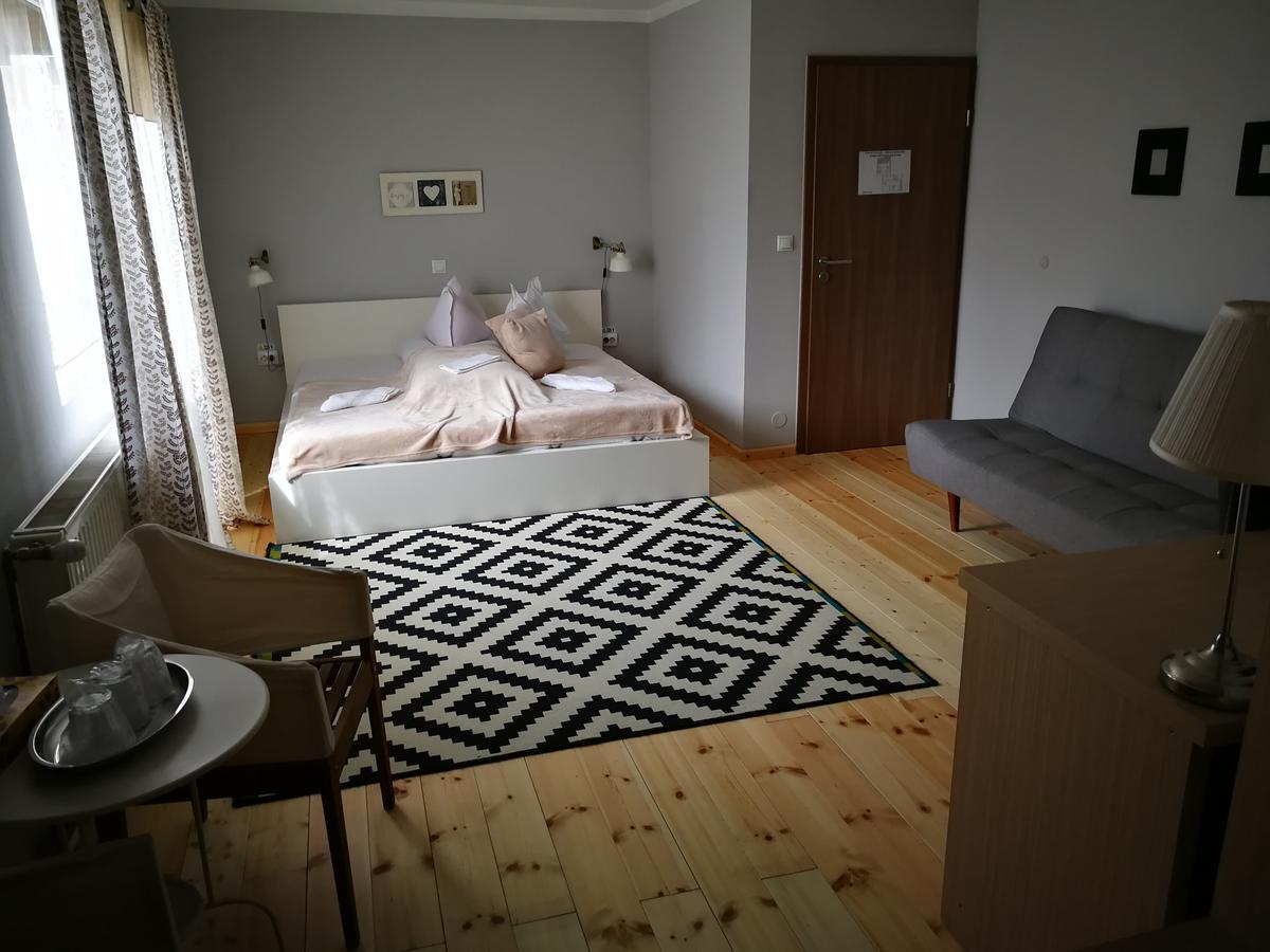 Pensiune Restaurant La Cassa Viseu de Sus Luaran gambar