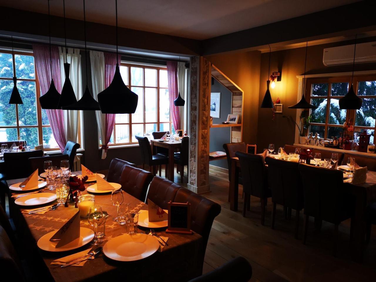 Pensiune Restaurant La Cassa Viseu de Sus Luaran gambar